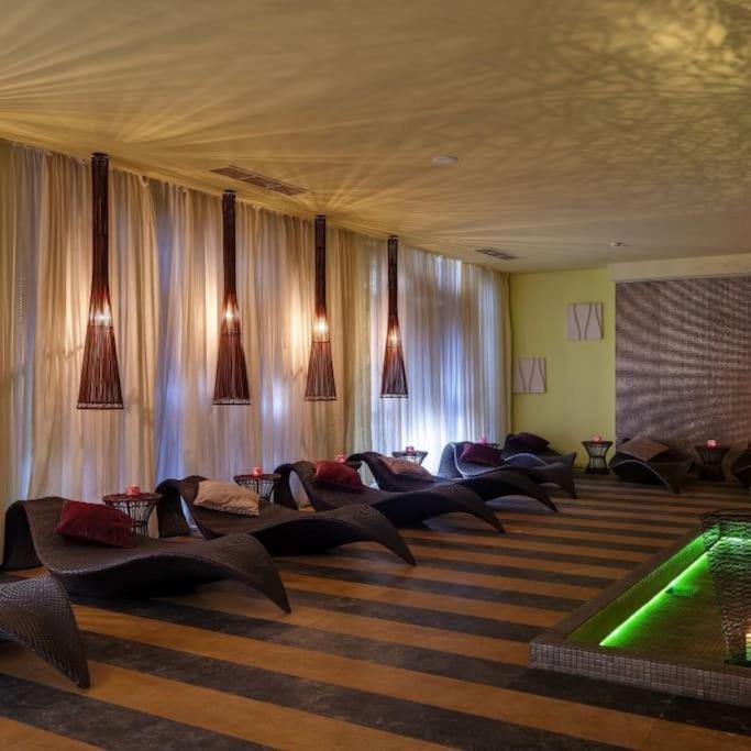 Cozy Apartment In Barcelo Royal Beach Hotel ***** 阳光海滩 外观 照片