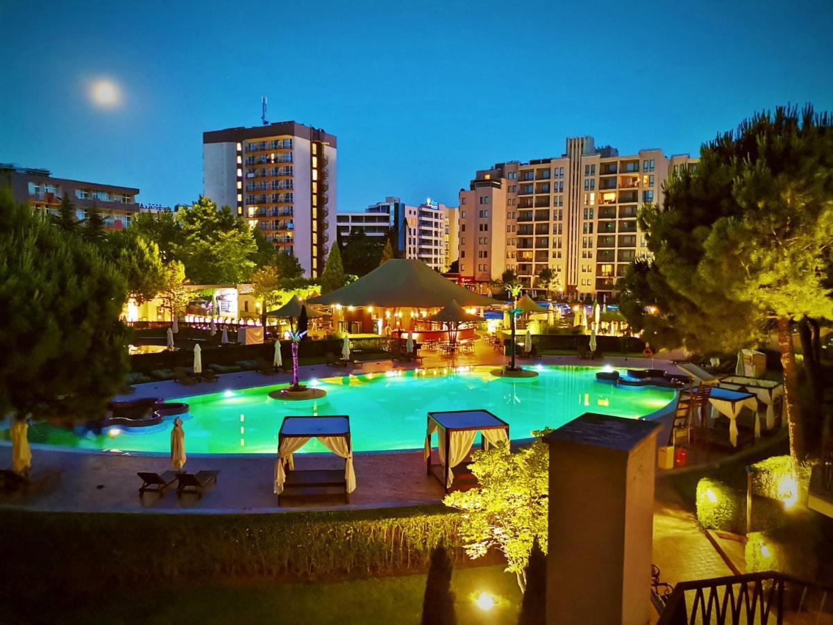 Cozy Apartment In Barcelo Royal Beach Hotel ***** 阳光海滩 外观 照片