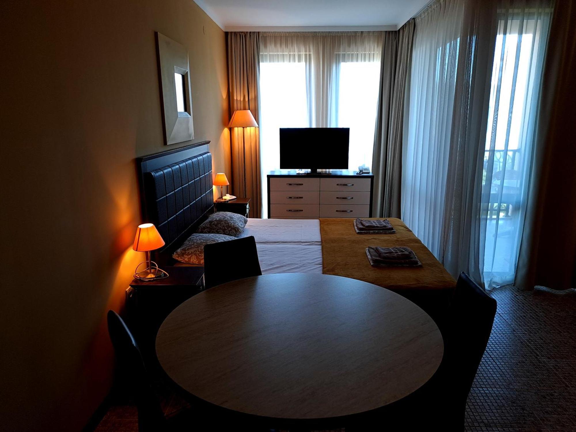 Cozy Apartment In Barcelo Royal Beach Hotel ***** 阳光海滩 外观 照片